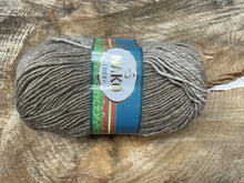 Charger l'image dans la galerie, Laine Nako Ombre Beige et Brun Pâle - Boutique du Bricolage