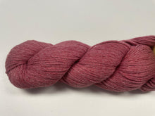 Charger l'image dans la galerie, Laine Tradition Framboise - Boutique du Bricolage