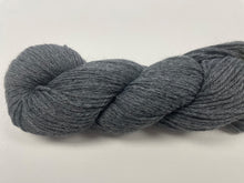 Charger l'image dans la galerie, Laine Tradition Gris Moyen - Boutique du Bricolage