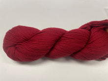 Charger l'image dans la galerie, Laine Tradition Rouge - Boutique du Bricolage