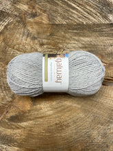 Charger l'image dans la galerie, Laine Galway Gris Moyen - Boutique du Bricolage
