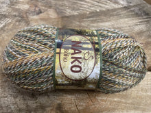 Charger l'image dans la galerie, Laine Boho Nako Forest - Boutique du Bricolage