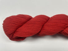 Charger l'image dans la galerie, Laine Tradition Rouge Clair - Boutique du Bricolage