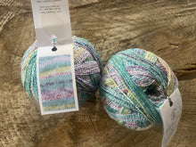 Charger l'image dans la galerie, Laine Bamboo Pop Socks Paradis - Boutique du Bricolage