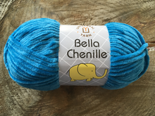 Charger l'image dans la galerie, Laine Bella Chenille Myrtille - Boutique du Bricolage