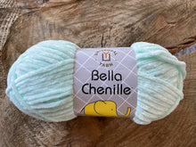 Charger l'image dans la galerie, Laine Bella Chenille Aquatique - Boutique du Bricolage