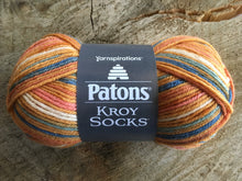 Charger l'image dans la galerie, Kroy Socks - Patons