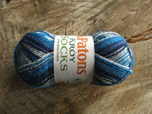 Charger l'image dans la galerie, Kroy Socks - Patons