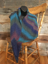 Charger l'image dans la galerie, Écharpe Triangulaire Colorburst - Boutique du Bricolage