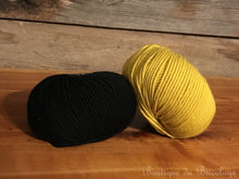 Charger l'image dans la galerie, Prêt-à-tricoter - Tuque avec torsade sans couture - Phil Mérinos 6