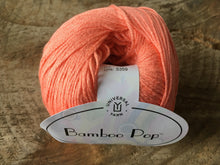 Charger l'image dans la galerie, Laine Bamboo Pop Corail - Boutique du Bricolage