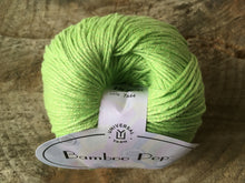 Charger l'image dans la galerie, Laine Bamboo Pop Vert Citron - Boutique du Bricolage