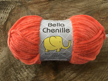 Charger l'image dans la galerie, Laine Bella Chenille Saumon - Boutique du Bricolage