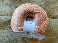 Charger l'image dans la galerie, Laine Bamboo Pop Neige Fondante d'Abricot - Boutique du Bricolage