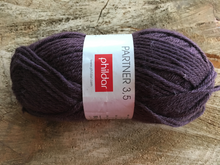 Charger l'image dans la galerie, Laine Phil Partner 3.5 Aubergine - Boutique du Bricolage