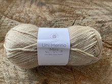 Charger l'image dans la galerie, Laine Uni Merino Mini Crouton - Boutique du Bricolage