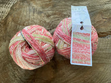 Charger l'image dans la galerie, Laine Bamboo Pop Socks En extase - Boutique du Bricolage