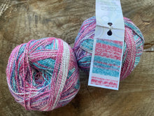 Charger l'image dans la galerie, Laine Bamboo Pop Socks Euphorique - Boutique du Bricolage