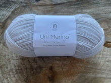 Charger l'image dans la galerie, Laine Uni Mérino Galet - Boutique du Bricolage