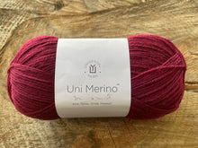 Charger l'image dans la galerie, Laine Uni Mérino Masquerade - Boutique du Bricolage
