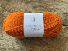 Charger l'image dans la galerie, Laine Uni Merino Mini Oriole - Boutique du Bricolage