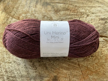 Charger l'image dans la galerie, Laine Uni Merino Mini Root Beer - Boutique du Bricolage