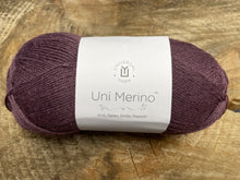Charger l'image dans la galerie, Laine Uni Mérino Aubergine - Boutique du Bricolage
